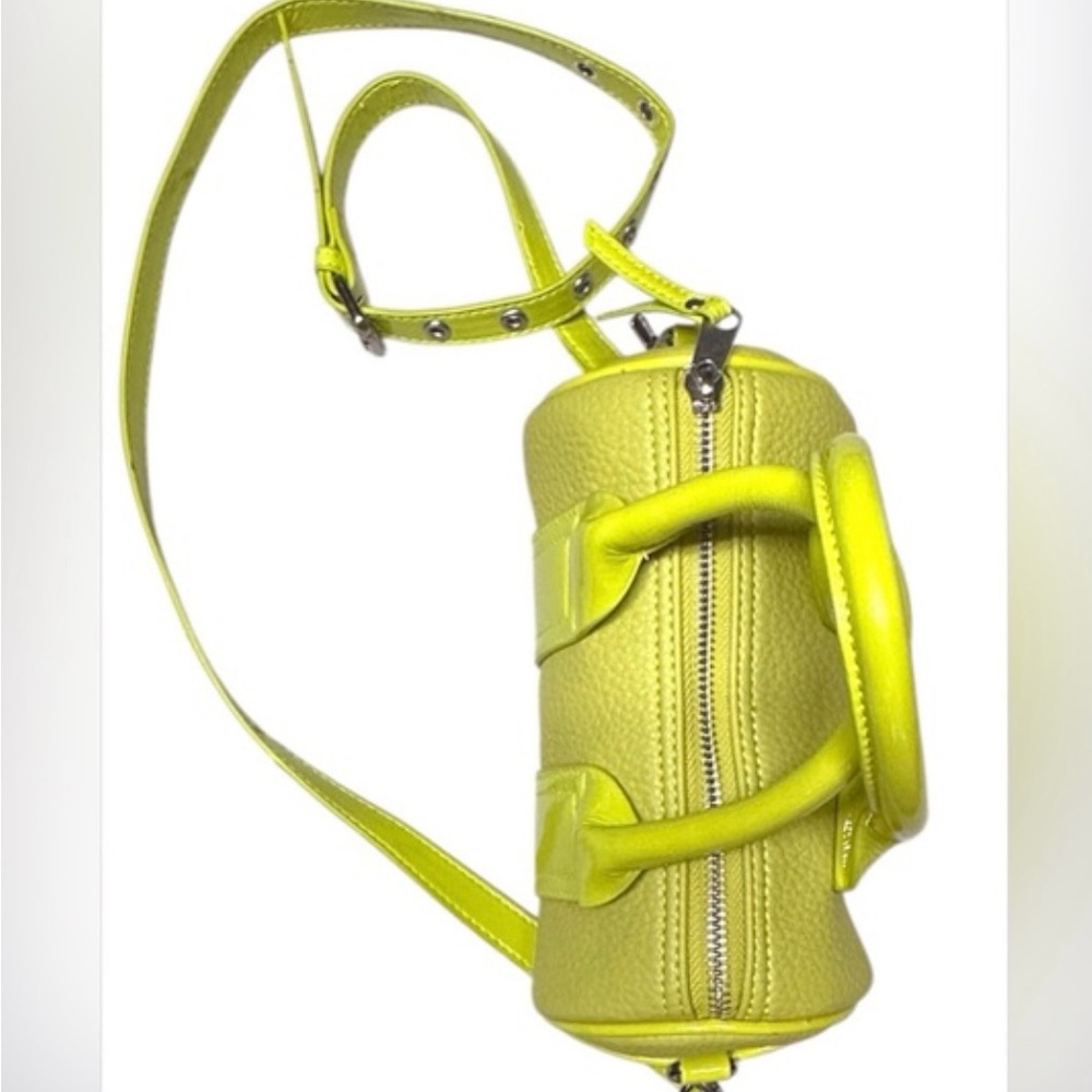 NWT 
URBAN OUTFITTERS LIZZIE PISTACHIO GREEN MINI BARREL DUFFLE CROSSBODY BAG - Picture 11 of 12